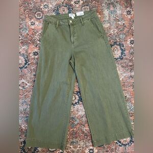 Sonoma NWT size 12 Wide leg cropped green denim pants